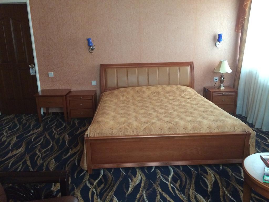 Nairi Hotel Jermuk Ngoại thất bức ảnh