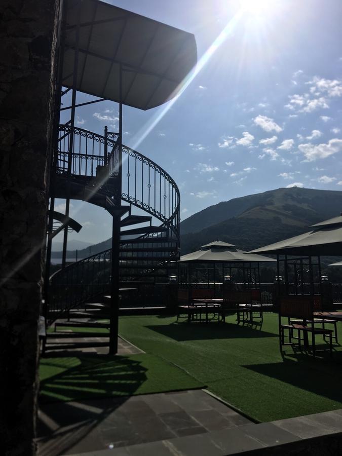Nairi Hotel Jermuk Ngoại thất bức ảnh