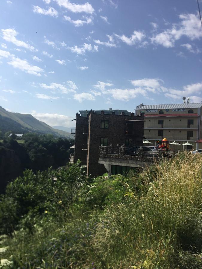 Nairi Hotel Jermuk Ngoại thất bức ảnh